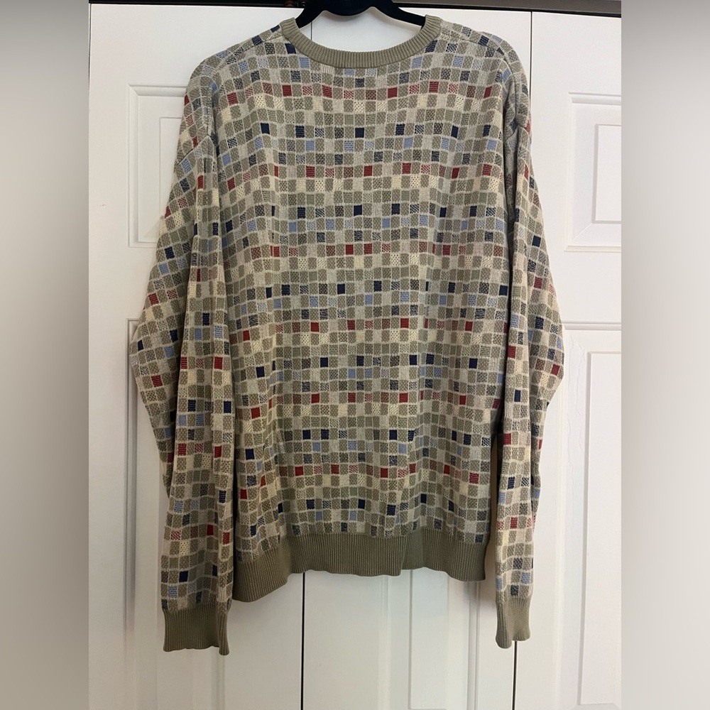 Men's Beige and Green Checkered Crewneck Sweater - Vintage - Picture 2 of 4